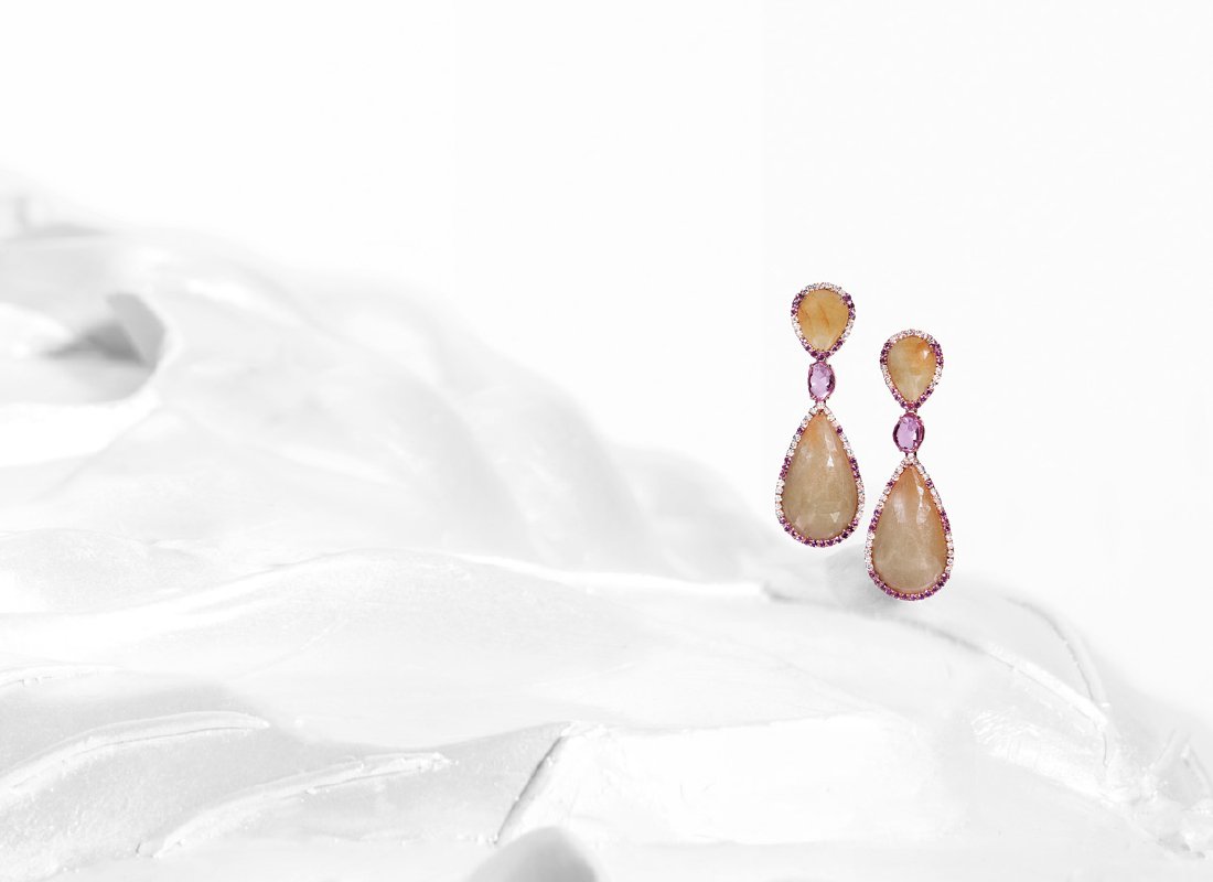 05-crivelli-gioielli-orecchini-oro-rosso-diamanti-corindoni-gialli-zaffiri-rosa Orecchini condrioni zaffiri diamanti | Crivelli Official