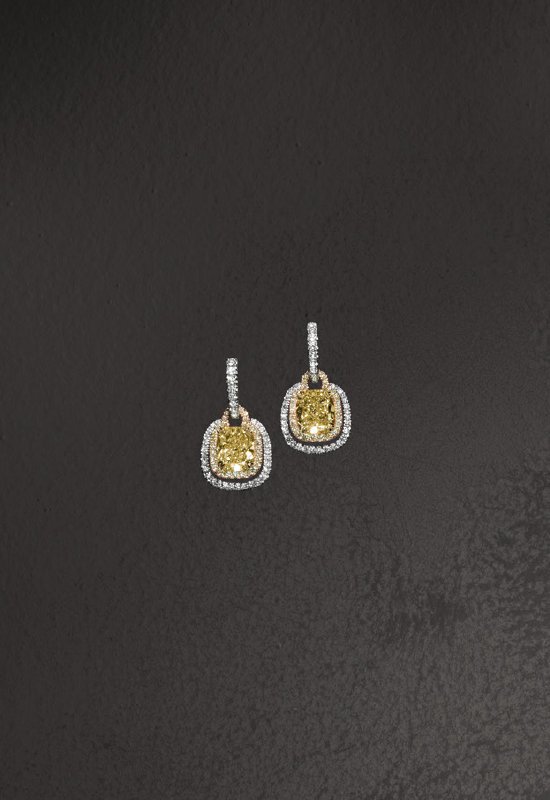 10-crivelli-gioielli-orecchini-oro-bianco-rosso-diamanti-fancy-brillanti Orecchini pendenti con brillanti e diamanti fancy | Crivelli Official