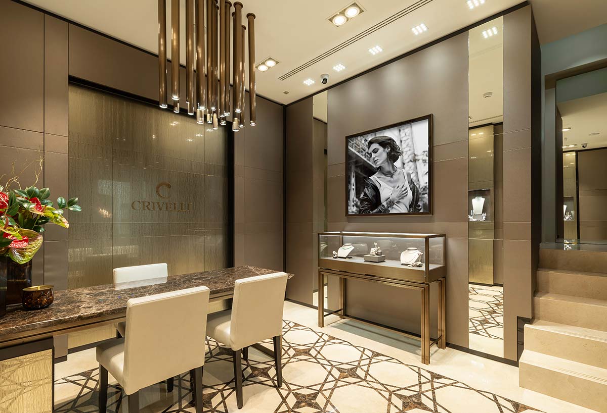 crivelli boutique monomarca milano